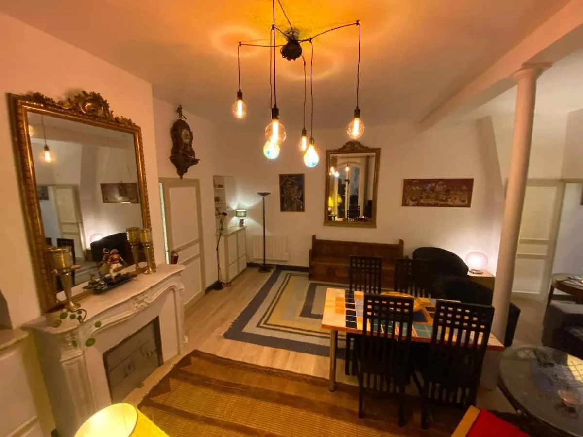 Romantic In Appartement *